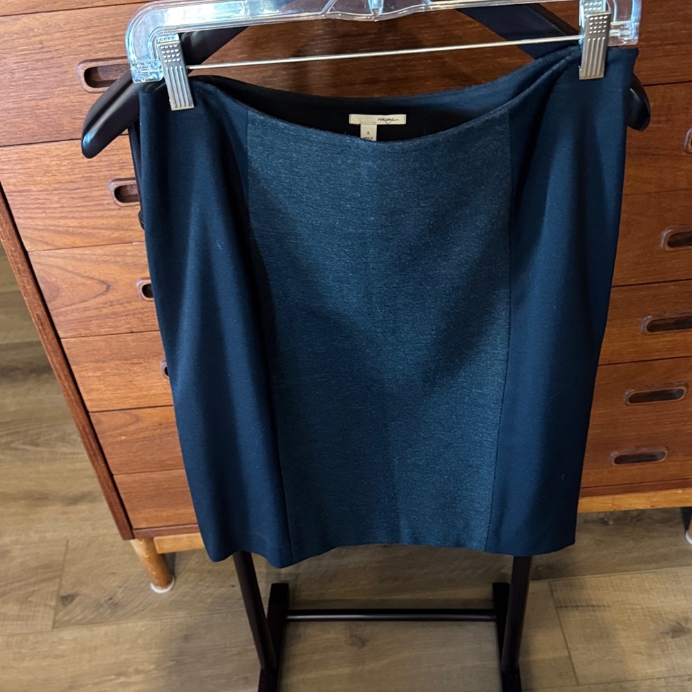 Halogen Black Pencil Skirt with Center Panel